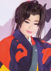 煌結羽