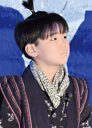 長谷川じゅりあ