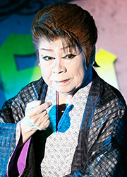 小月しのぶ