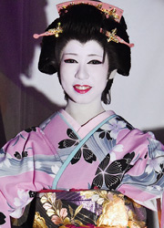 橘らら