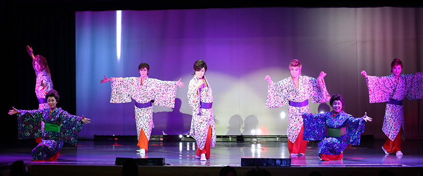 カンゲキツアーレポート 里見劇団進明座 カンゲキツアーレポート 舞踊ショー&メンバー紹介