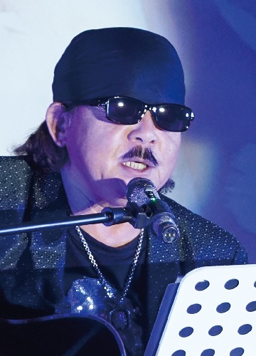 小田純平