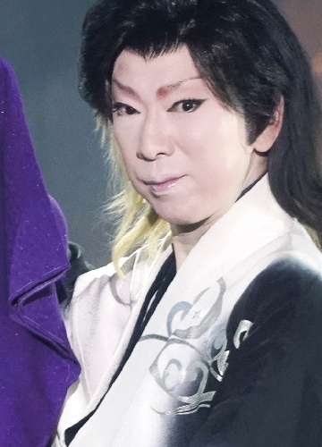 藤美一馬