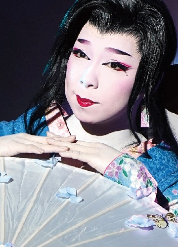 け*た様 大衆演劇　鬘　つかみたて 辰己満月｜かんげき（KANGEKI） - 笑える、泣ける、楽しめる