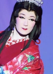 二代目香賀峰子